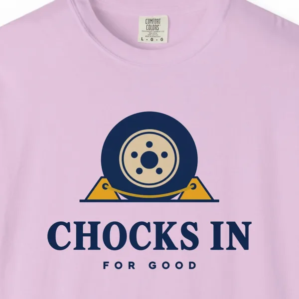chocks-in-for-good-tee-orchid-chest Chocks In for Good Tee in Orchid, close-up