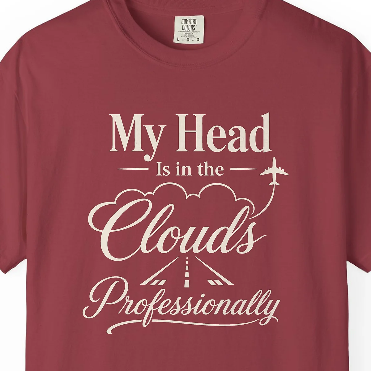 Head in the Clouds Serif Night Tee in Chili, close-up