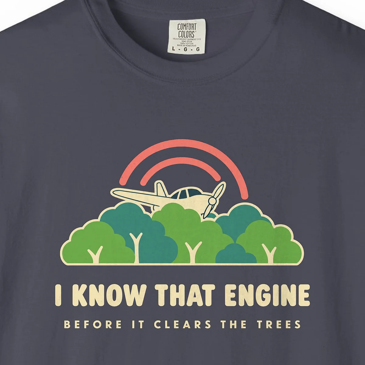 i-know-that-engine-tee-navy-chest I Know That Engine Tee in Navy, close-up