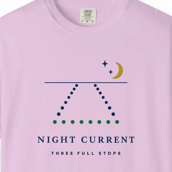 Night Current Tee in Orchid, close-up