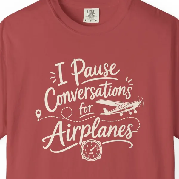 Pause Conversations Trainer Night Tee in Crimson, close-up