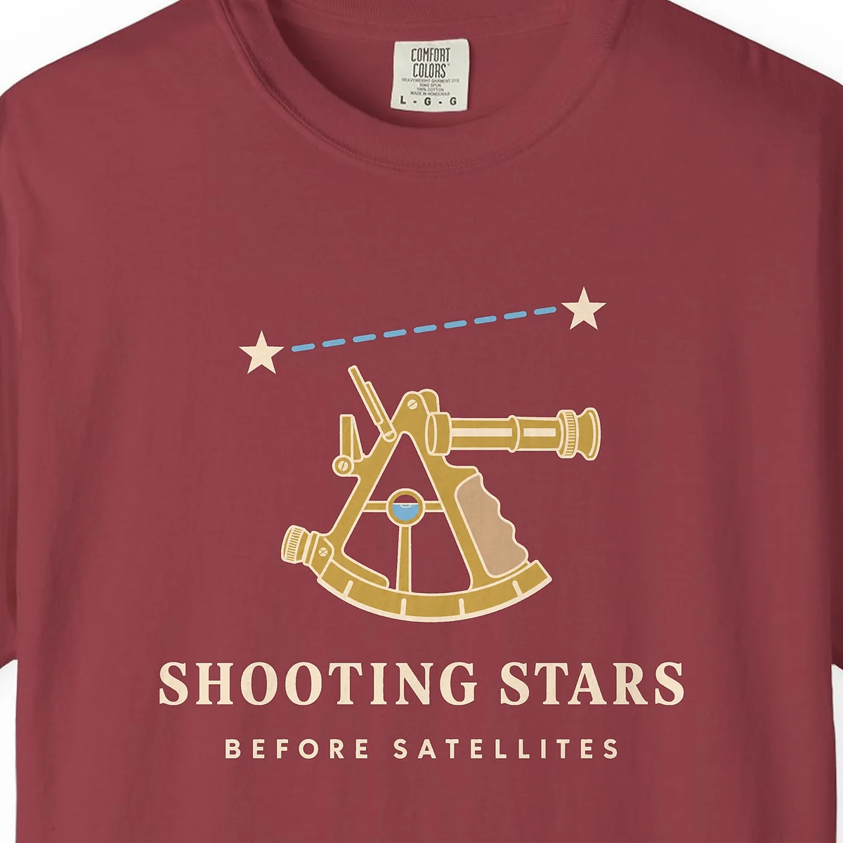 Shooting Stars Tee in Chili, close-up